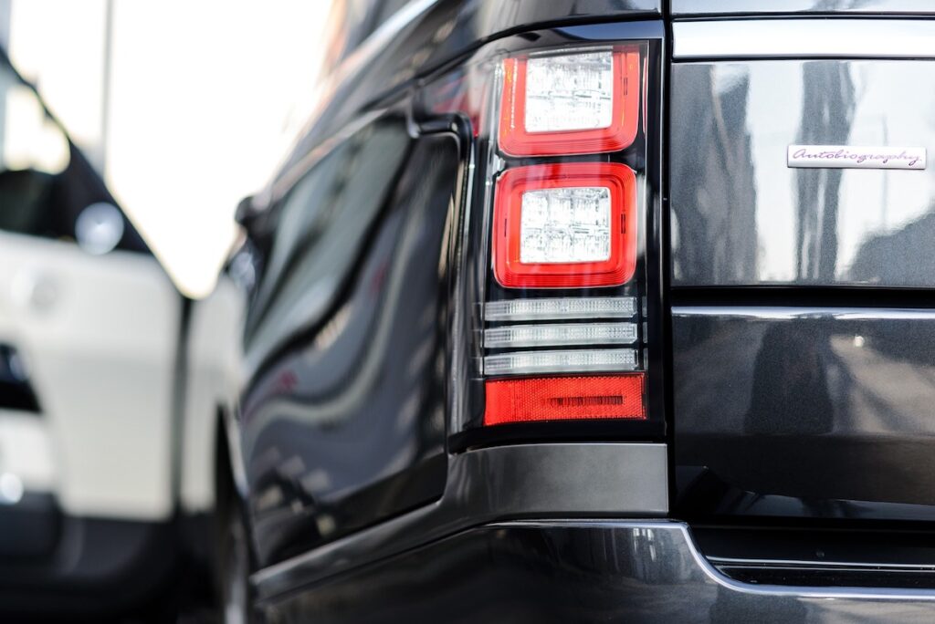 Range Rover Autobiography tail light design