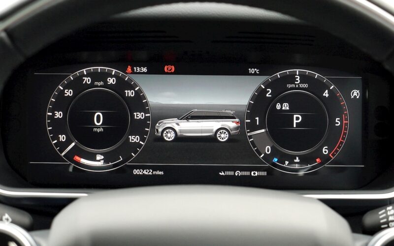 Why is my Range Rover’s RPM fluctuating while driving?