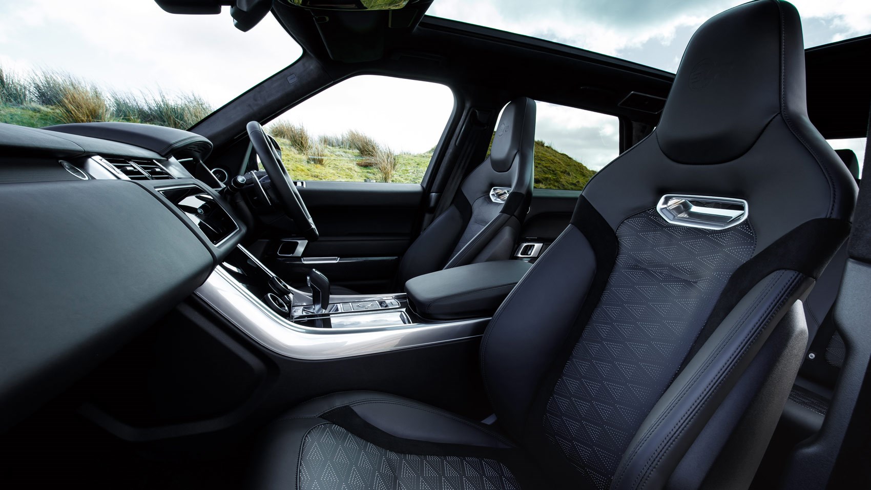 what-does-svr-stand-for-on-a-range-rover