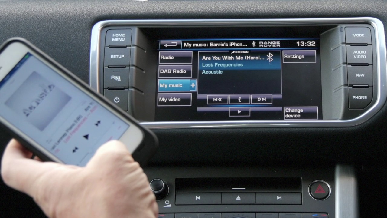 Pairing Bluetooth to your Range Rover.