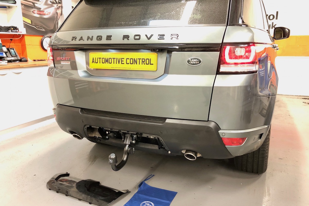 Range Rover Sport Autobiography with a detachable tow bar.