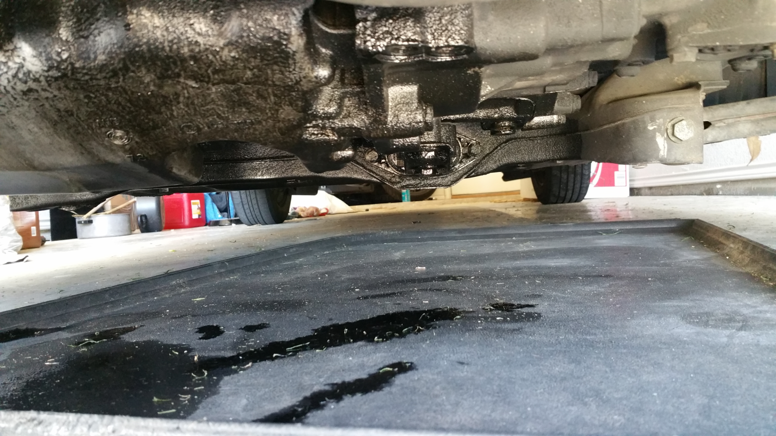 Range Rover oil leak near drivers front: how to fix