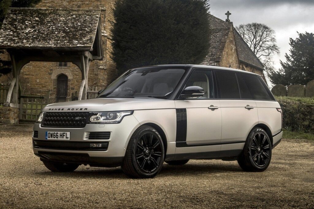 Range Rover in the countryside.
