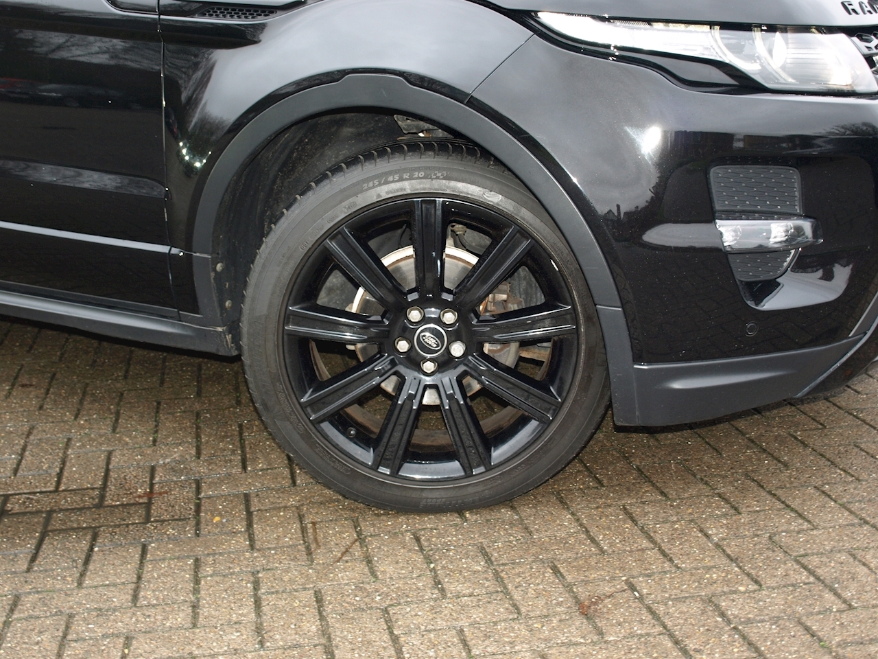 Range Rover front right tire.